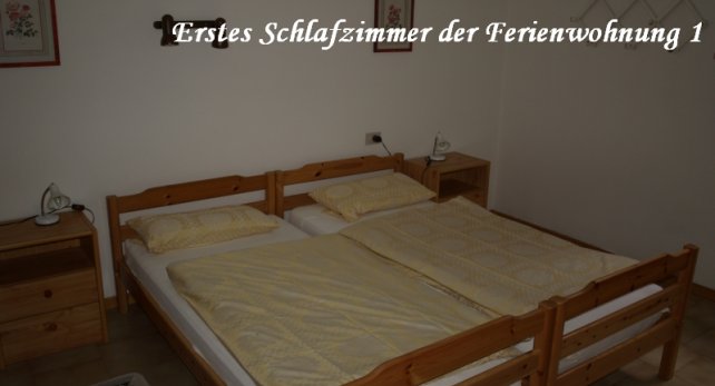 Erstes Schlafzimmer der Ferienwohnung 1 der Casa Resem in Tignale am Gardasee
