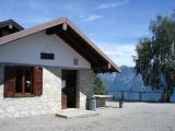 Schutzhtte auf dem Cima Piemp in Tignale am Gardasee